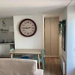 Appartement 1 Chambre Proximite Port De Commerce Et Gare Sncf
